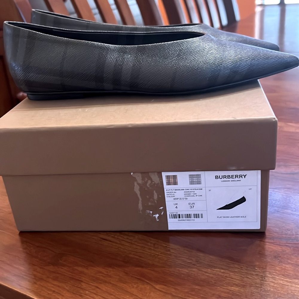 Burberry "Madelina Chk" Flat Shoe